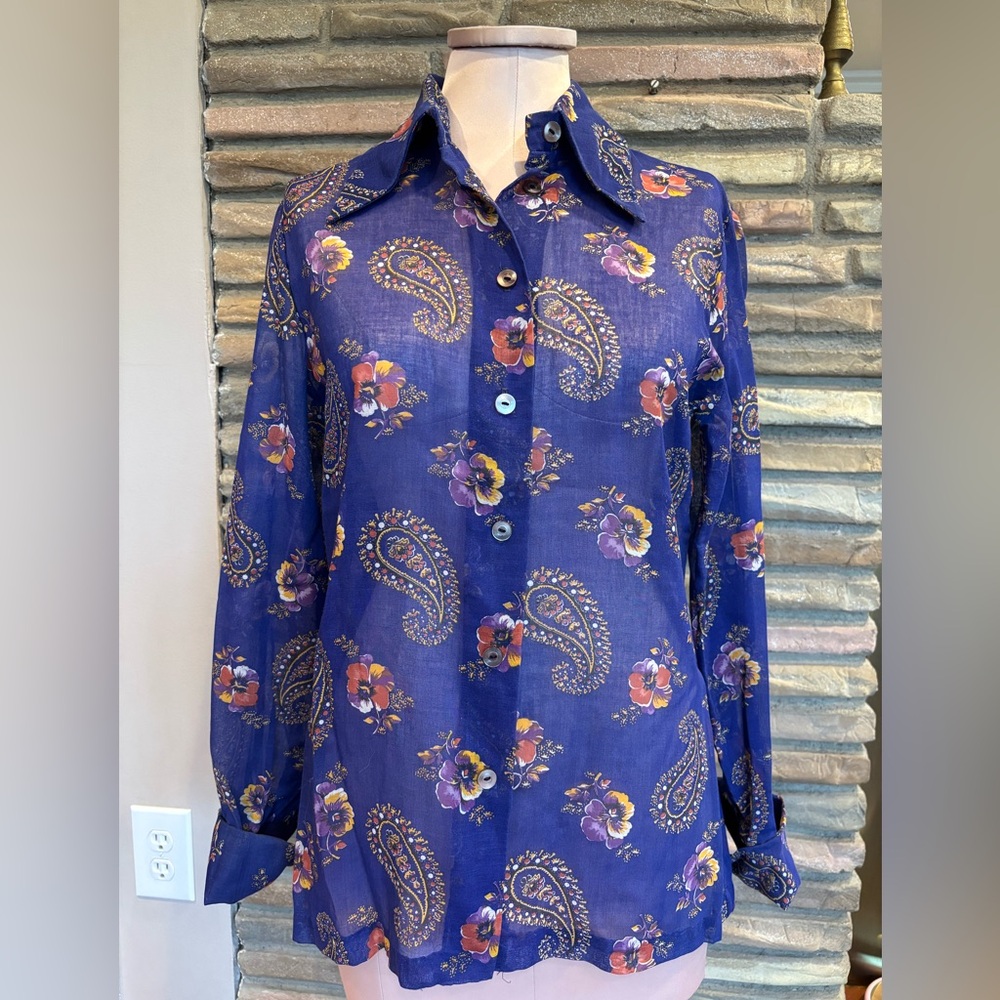 Vintage Sheer Blue Paisley Print Blouse long sleeve button down SZ Medium
